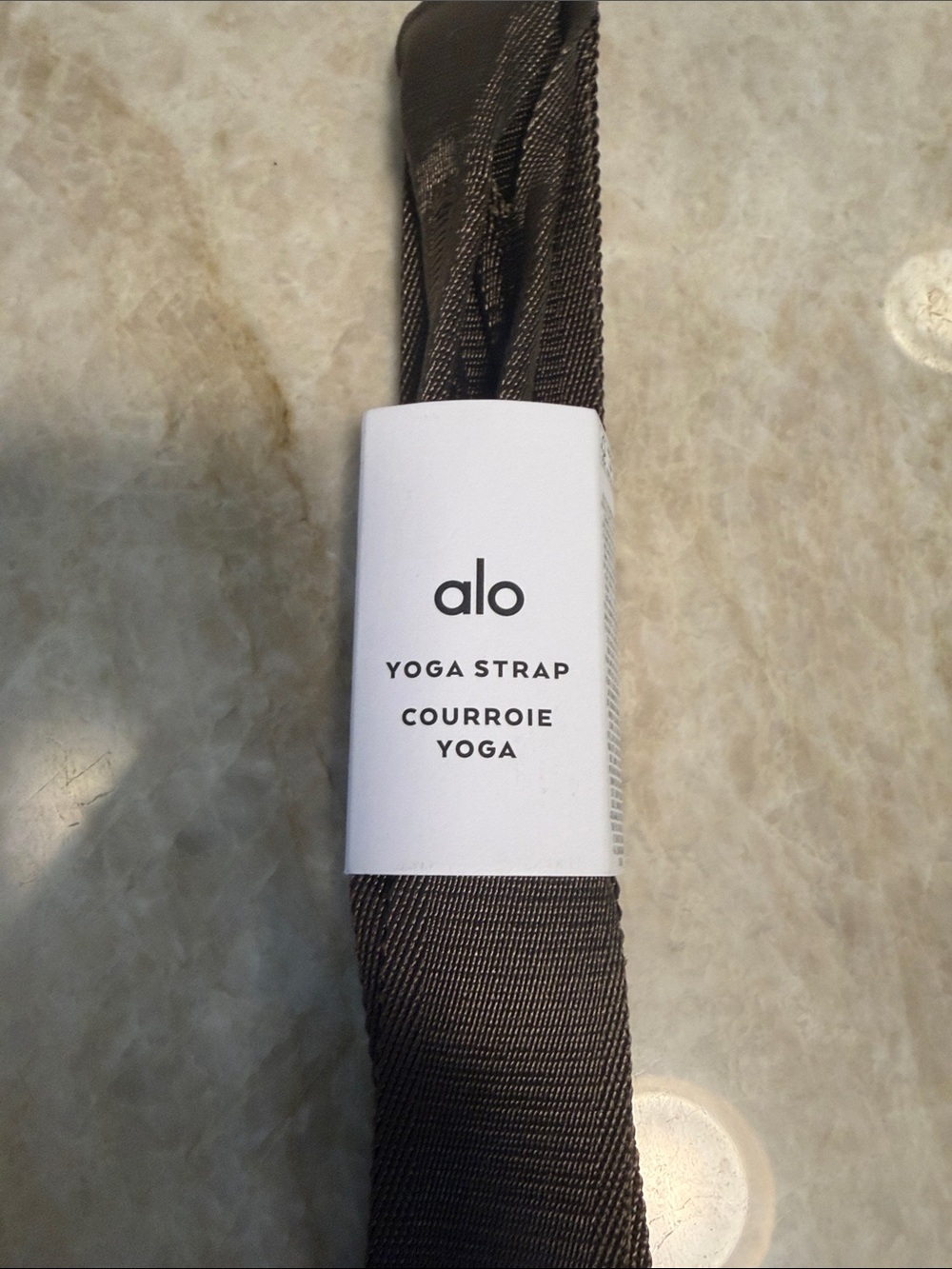 ALO Yoga Strap in Espresso Brown